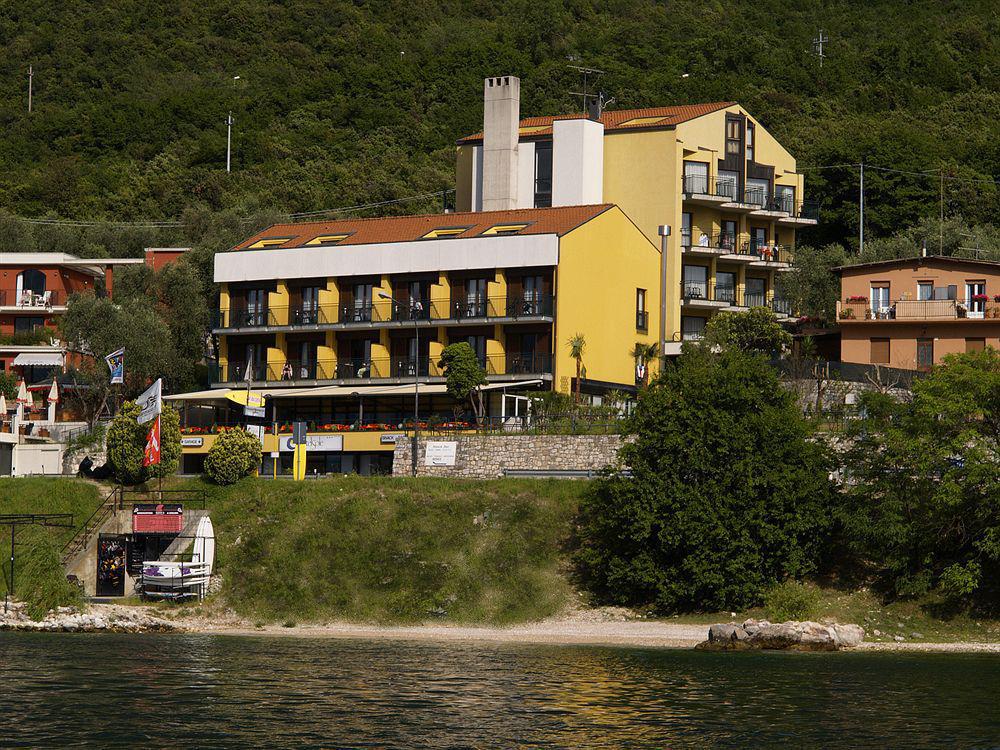 Hotel Sole Malcesine Exterior photo